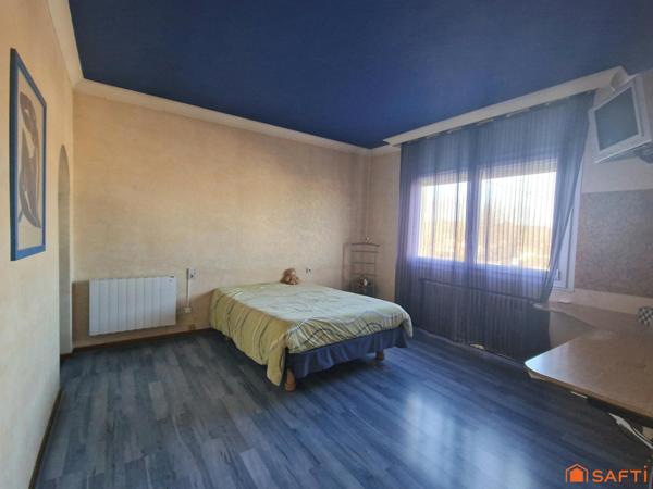 Maison d'Architecte en Bordure des Pyrénées, Confort Moderne et Espaces de Vie Exceptionnels