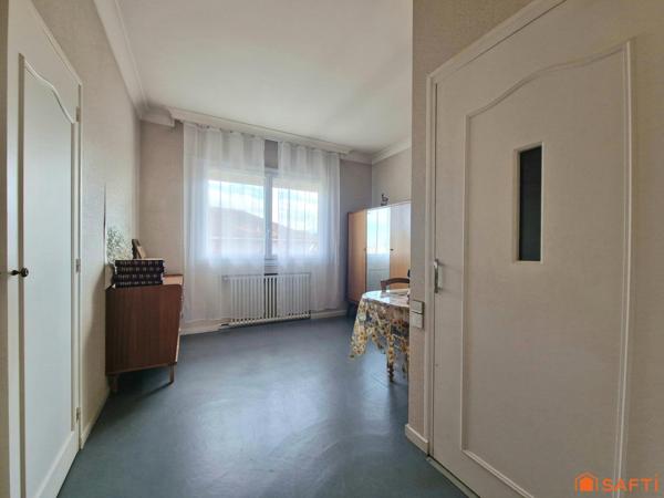 Maison d'Architecte en Bordure des Pyrénées, Confort Moderne et Espaces de Vie Exceptionnels