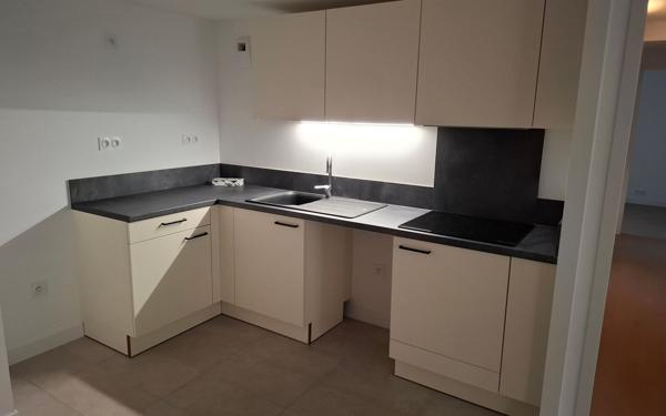 Appartement à louer    4 pièces • 89,54 m2 Compiègne