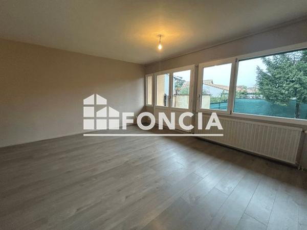 Location Appartement 4 pièces 92.86 m² - 310 H RUE ERNEST BOUCHET Tain L Hermitage 26600