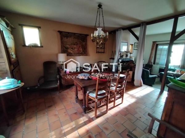 Maison familiale proche des commodités