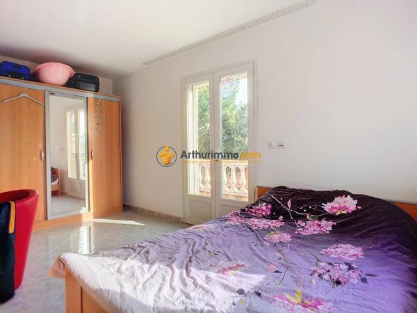 Vente                                                      Maison
                        
                     4 pièces                      146 m2                     à Perpignan