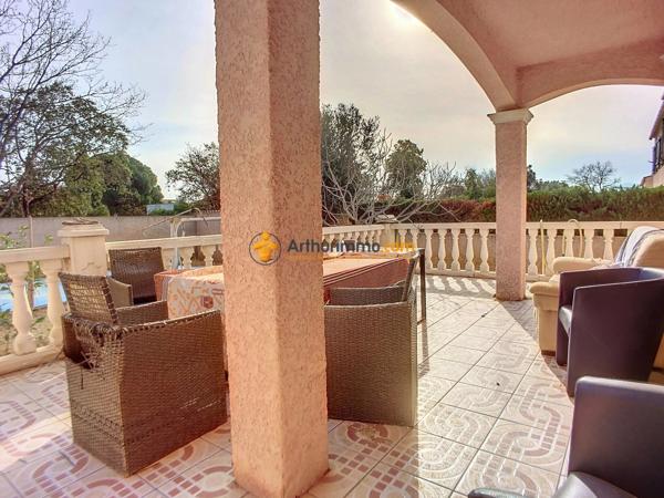 Vente                                                      Maison
                        
                     4 pièces                      146 m2                     à Perpignan