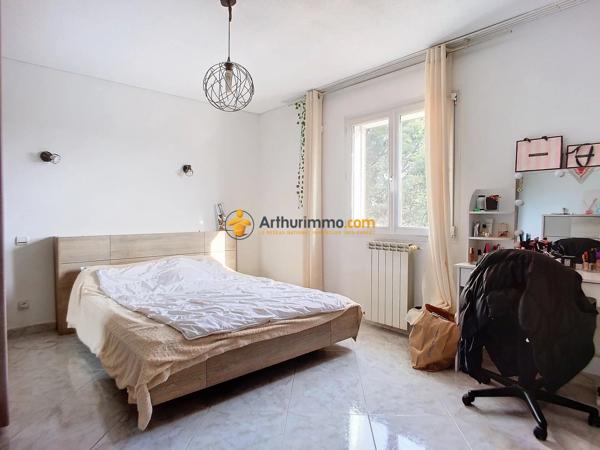 Vente                                                      Maison
                        
                     4 pièces                      146 m2                     à Perpignan