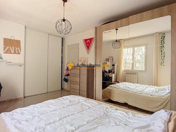 Vente                                                      Maison
                        
                     4 pièces                      146 m2                     à Perpignan