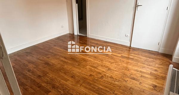Location Appartement 2 pièces 31.79 m² - Nogent-sur-marne 94130