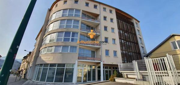 Vente                                                      Appartement
                        
                     1 pièces                      23 m2                     à Lourdes