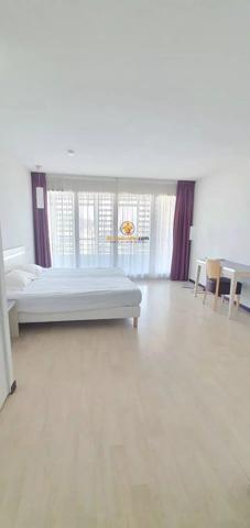 Vente                                                      Appartement
                        
                     1 pièces                      23 m2                     à Lourdes