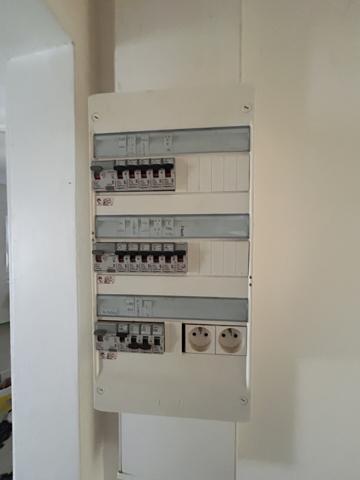 Immeuble de 198 m2 composé de 3 logements de type F3