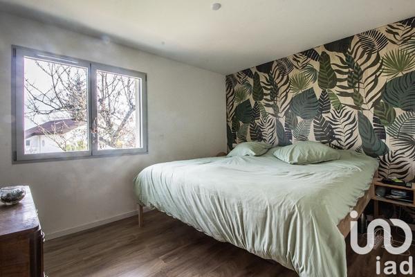 Maison 7 pièces de 160 m² à Sévrier (74320)