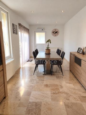 Maison à vendre 10 pièces BRIENON SUR ARMANCON (89)