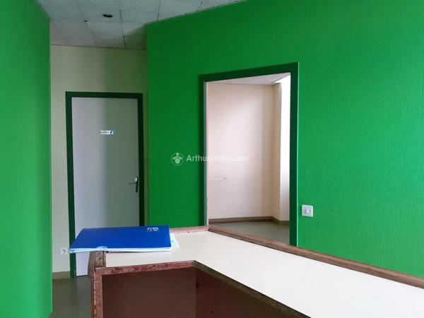 Vente Local commercial 4 pièces 57 m2 à Domfront en Poiraie