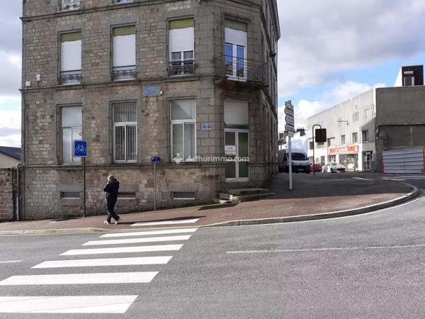 Vente Local commercial 4 pièces 57 m2 à Domfront en Poiraie