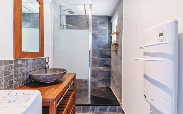 Maison à vendre    8 pièces • 160 m2 Champagne-au-Mont-d'Or