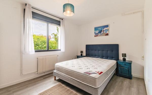 Maison à vendre    8 pièces • 160 m2 Champagne-au-Mont-d'Or