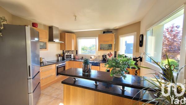 Maison à vendre 6 pièces 134 m² Saint-Aubin-d'Aubigné