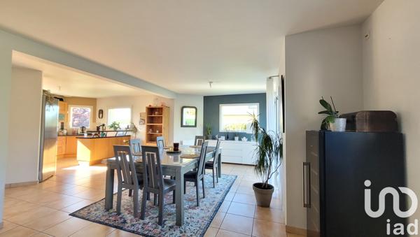Maison à vendre 6 pièces 134 m² Saint-Aubin-d'Aubigné