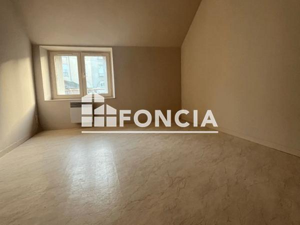 Location Appartement 2 pièces 24.75 m² - 10 RUE MICHEL VIELLE Sable Sur Sarthe 72300