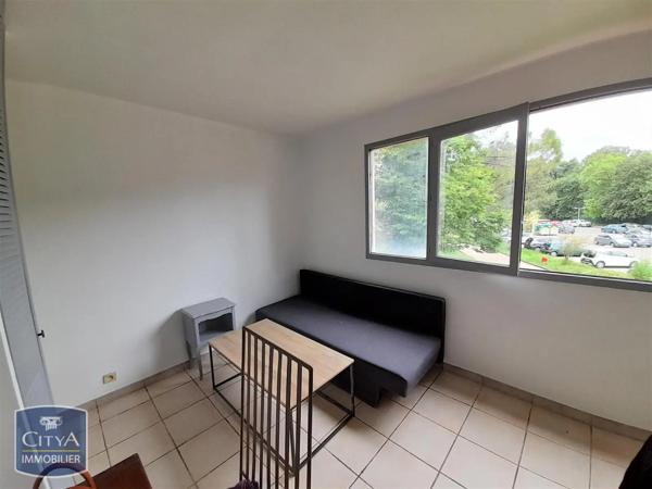 Appartement à louer 1 pièce 16m² Aix-en-Provence (13090)