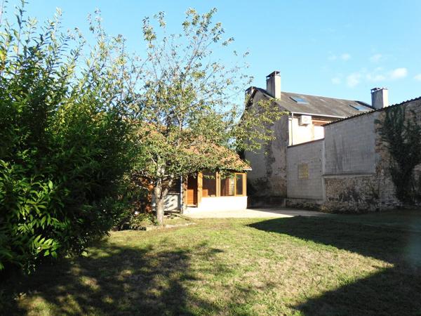 87130 CHATEAUNEUF-LA-FORET - Maison de 140 m², à vendre
