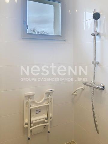 Belle maison de 110 m2 environ avec terrain plat et garage dans Centre Montfaucon