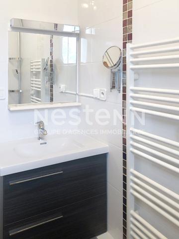 Belle maison de 110 m2 environ avec terrain plat et garage dans Centre Montfaucon