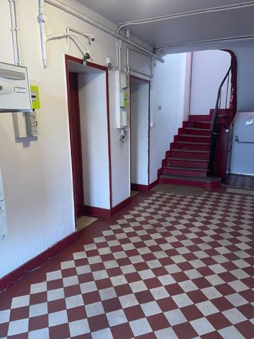 Appartement 3 pièces 43 m²  corbeil-Essonnes.