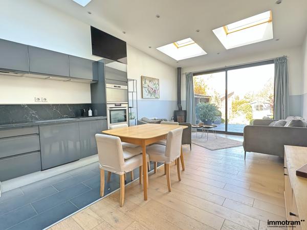 Vente Maison 90m 2 - 3 chambre(s) - Marcq en Baroeul, Croisé Laroche • Réf. VM29177