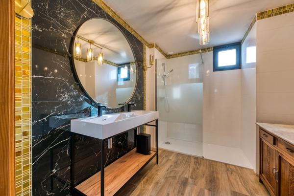 Maison d’exception avec vue mer – Prestations haut de gamme