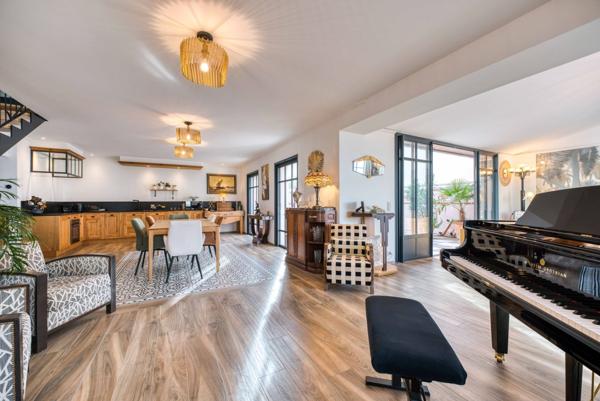 Maison d’exception avec vue mer – Prestations haut de gamme