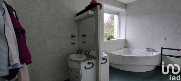 Maison à vendre 7 pièces 177 m² Évaux-les-Bains