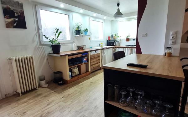 Appartement à vendre    5 pièces • 166,02 m2 Quimperlé