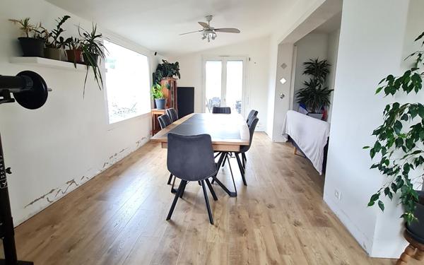 Appartement à vendre    5 pièces • 166,02 m2 Quimperlé