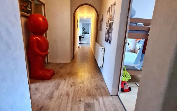 Appartement à vendre    5 pièces • 166,02 m2 Quimperlé