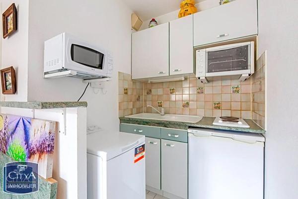 Appartement à vendre 1 pièce 21m² Saint-Raphaël (83700)