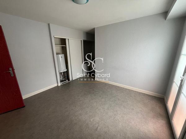 Appartement Angouleme 1 pièce(s) 20.11 m2