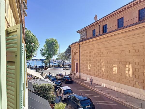 Location appartement Nice - 2 pièce(s) - 33 m² - 990 €/mois