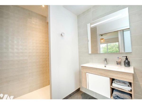 Maison a Vendre à BRIEC, en Finistère Sud (29), Quartier Résidentiel, Maison Contemporaine de 2...