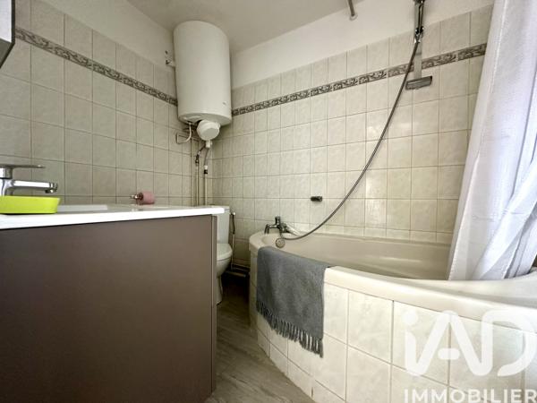 Location studio 17,57 m² Sedan