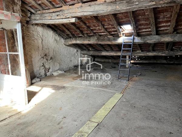 Immeuble à vendre à Arinthod (39240)
