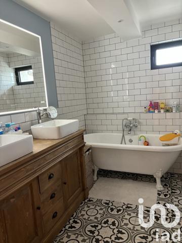 Maison 5 pièces de 280 m² à Lagrave (81150)