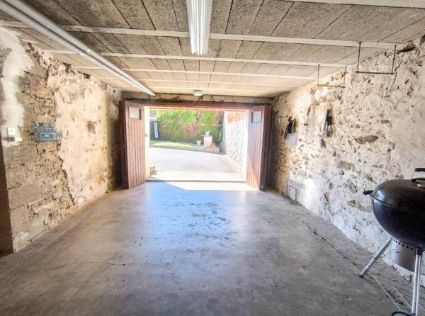 Maison 5 pièces sur sous sol total
