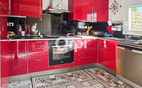 Maison à vendre    5 pièces •  Fosses