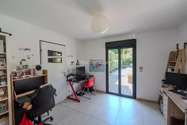 Vente                                                      Villa
                        
                     5 pièces                      107 m2                     à Draguignan