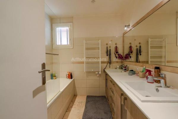 Vente                                                      Villa
                        
                     5 pièces                      107 m2                     à Draguignan