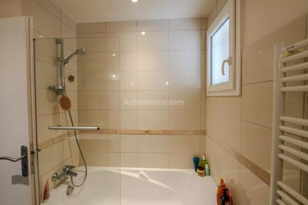 Vente                                                      Villa
                        
                     5 pièces                      107 m2                     à Draguignan