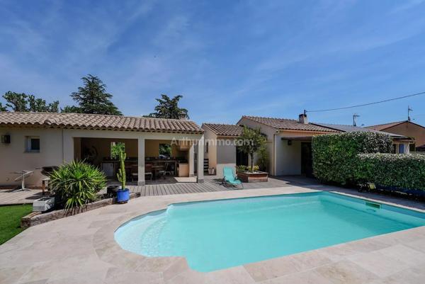 Vente                                                      Villa
                        
                     5 pièces                      107 m2                     à Draguignan