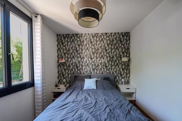 Vente                                                      Villa
                        
                     5 pièces                      107 m2                     à Draguignan