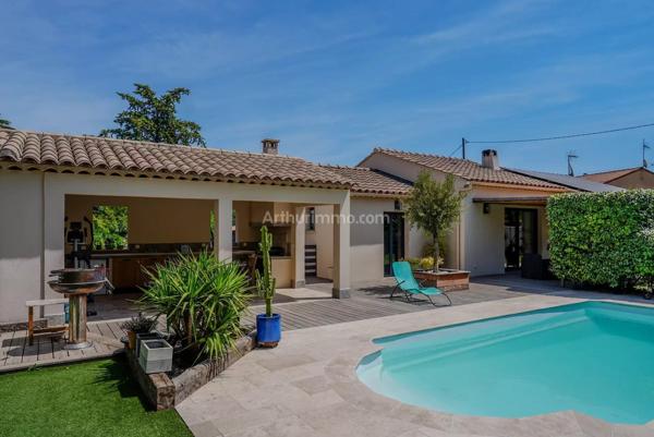Vente                                                      Villa
                        
                     5 pièces                      107 m2                     à Draguignan