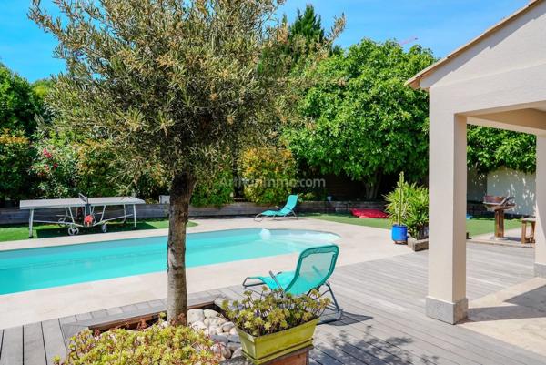 Vente                                                      Villa
                        
                     5 pièces                      107 m2                     à Draguignan